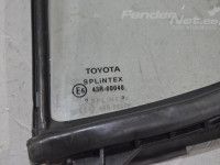 Toyota Yaris 1999-2005 Tagaukse kolmnurk klaas, vasak Varuosa kood: 68124-0D010