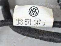 Volkswagen Scirocco Tagaluugi juhtmestik Varuosa kood: 1K8971147K / 1K8971148J
Kere tüüp...