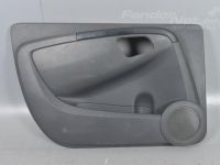 Fiat Fiorino / Qubo Esiukse polster, vasak Varuosa kood: 735480064
Kere tüüp: Kaubik