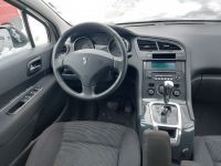 Peugeot 5008 2011 - Auto varuosadeks