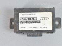 Audi A6 (C5) Alarmi / keskluku juhtplokk Varuosa kood: 4D0951173D
Kere tüüp: Universaal
...