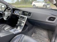 Volvo V60 2012 - Auto varuosadeks