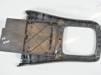 Mercedes-Benz A (W169) Käigukangi katteplast (puit imit.) Varuosa kood: A1696802639 9116
Kere tüüp: 5-ust...