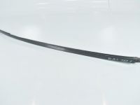 Mercedes-Benz C (W203) Esiklaasi liist, parem Varuosa kood: A2036909062
Kere tüüp: Universaal