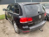Volkswagen Touareg 2003 - Auto varuosadeks