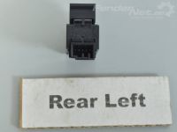 Land Rover Discovery Lüliti, tagaistme seljatoe alla klappimise, vasak Varuosa kood: LR059720 
Kere tüüp: Linnamaastur...