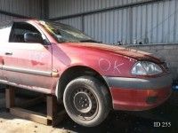 Toyota Avensis (T22) 2001 - Auto varuosadeks