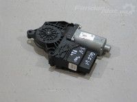 Volkswagen Golf 6 Tagaukse klaasitõstuki mootor, vasak Varuosa kood: 5K0959703C VW2
Kere tüüp: 5-ust l...