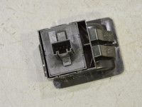 Volkswagen Scirocco Klaasitõstuki lüliti, vasak (esim.) Varuosa kood: 1K3959857B REH
Kere tüüp: 3-ust l...