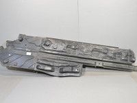 Mercedes-Benz GLK (X204) Põhjaplast, vasak Varuosa kood: A2046805400
Kere tüüp: Linnamaast...