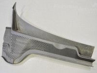 Volkswagen Beetle Klaasipuhastajate plast, parem Varuosa kood: 5C1819404B  9B9
Kere tüüp: 3-ust ...
