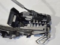 Ford Focus 2011-2018 Esiukse lukk, parem Varuosa kood: BM5A-A21812-BE
Lisamärkmed: 52752...