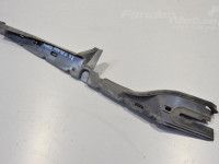 Ford Mondeo Esipaneeli plast, parem Varuosa kood: 1469798
Kere tüüp: Universaal
Moo...