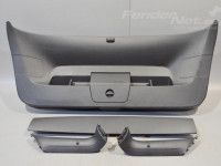 Volkswagen Golf 7 Tagaluugi polster (komplekt) Varuosa kood: 5G6867605D  82V / 5G6867713C  
Ke...