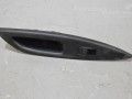 Mazda 6 (GG / GY) 2002-2008 Klaasitõstuki lüliti, parem (tagum.) Varuosa kood: GE4T66370A
Kere tüüp: Universaal
...