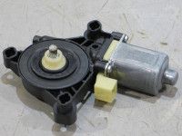 Skoda Octavia Esiukse klaasitõstuki mootor, vasak Varuosa kood: 5Q0959801B 
Kere tüüp: 5-ust luuk...