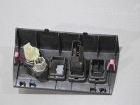 Toyota RAV4 (XA20) 2000-2006 Istmesoojenduse lüliti