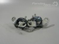 Toyota RAV4 (XA20) 2000-2006 Tagaukse hing, vasak (alum.) Varuosa kood: 68780-12090
Lisamärkmed: 68760-32060