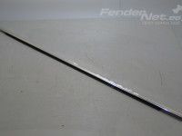 Volkswagen Passat 2005-2010 Tagaukse klaasiliist, parem (kroom) Varuosa kood: 3C5839478B 5AP