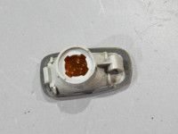 Toyota RAV4 (XA20) Suunatuli, parem Varuosa kood: 81730-51010
Kere tüüp: Linnamaast...
