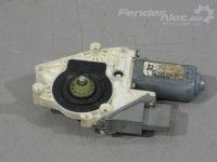 Citroen C5 2001-2008 Tagaukse klaasitõstuki mootor, vasak Varuosa kood: 9632533480
Lisamärkmed: 922364