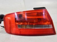 Audi A4 (B8) Tagatuli, vasak (sedaan) Varuosa kood: 8K5945095AA
Kere tüüp: Sedaan