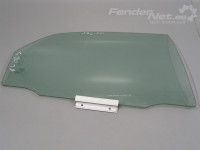 Volvo S80 1998-2006 Tagaukse klaas, parem (pakett) Varuosa kood: 30674321