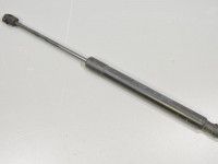 Volkswagen Golf 5 Tagaluugi gaasiamort, vasak Varuosa kood: 1K6827550F
Kere tüüp: 5-ust luukp...