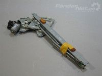 Toyota Auris Esiukse klaasitõstuki mootor, parem Varuosa kood: 85710-0D100
Kere tüüp: 5-ust luuk...