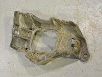 Audi A6 (C5) Küljekarbi laiendi kinnitus, parem Varuosa kood: 4B0853922B
Kere tüüp: Sedaan