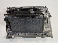 Volkswagen Golf 7 Kindalaeka kaas Varuosa kood: 5G1857114E  82V
Kere tüüp: 5-ust ...
