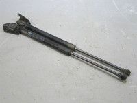 Toyota Yaris Tagaluugi gaasiamort, vasak Varuosa kood: 68960-0D012
Kere tüüp: 5-ust luuk...