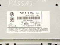 Volkswagen Passat (B8) Infoekraan MMI Varuosa kood: 5G0919606
Kere tüüp: Sedaan