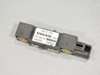 Volvo V70 Turvavarustuse löögiandur, tagumine Varuosa kood: 8622365
Kere tüüp: Universaal
Moo...