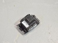 Audi A6 (C7) Ohutulede lüliti Varuosa kood: 4G0941509 5PR
Kere tüüp: Universaal