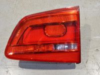 Volkswagen Touran Tagurdamis tuli, parem Varuosa kood: 1T0945094A
Kere tüüp: Mahtunivers...