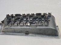 Volkswagen Transporter (T5, Caravelle, Multivan) Lävepaku kate, parem Varuosa kood:  7H0863736F  9B9
Kere tüüp: Istme...