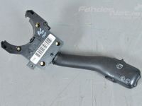 Audi A6 (C5) Klaasipuhastajate lüliti Varuosa kood: 4B0953503H 01C
Kere tüüp: Univers...