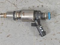 Volkswagen Golf 6 Kütuse pihusti (2.0 bensiin) Varuosa kood: 06H906036G
Kere tüüp: 5-ust luukp...