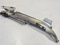 Audi Q7 (4L) Esipaneeli plekk, vasak Varuosa kood: 4L0805157B
Kere tüüp: Maastur