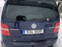 Volkswagen Touran 2004 - Auto varuosadeks