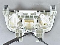 Fiat Fiorino / Qubo Jahutuse / soojenduse juhtplokk Varuosa kood: 735462131
Kere tüüp: Kaubik