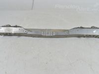 Toyota Corolla Verso передняя панель Varuosa kood: 53205-0F031
Kere tüüp: Mahtuniver...