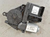 Volkswagen Golf 5 Esiukse klaasitõstuki mootor, vasak Varuosa kood: 1K0959701L  Z1C
Kere tüüp: 3-ust ...