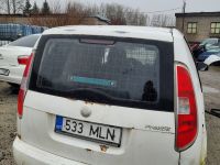 Skoda Roomster / Praktik 2008 - Auto varuosadeks