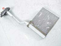 Volvo V50 Salongi soojenduse radiaator Varuosa kood: 31332896
Kere tüüp: Universaal