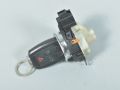 Volvo V50 Süütelukk + võti Varuosa kood: 31300586 -> 30659838
Kere tüüp: U...