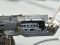 Peugeot 308 Tagaukse lukk, vasak Varuosa kood: 9800617580
Kere tüüp: 5-ust luukp...