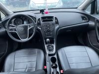 Opel Astra (J) 2011 - Auto varuosadeks