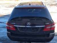 Mercedes-Benz E (W212) 2012 - Auto varuosadeks